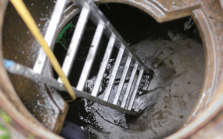 société de débouchage canalisation Élancourt